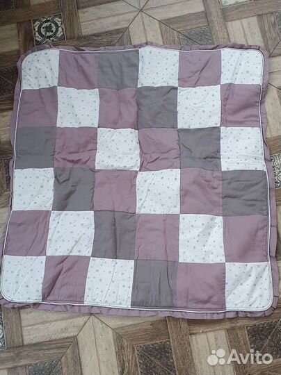 Комплект в детскую кроватку с бортиками