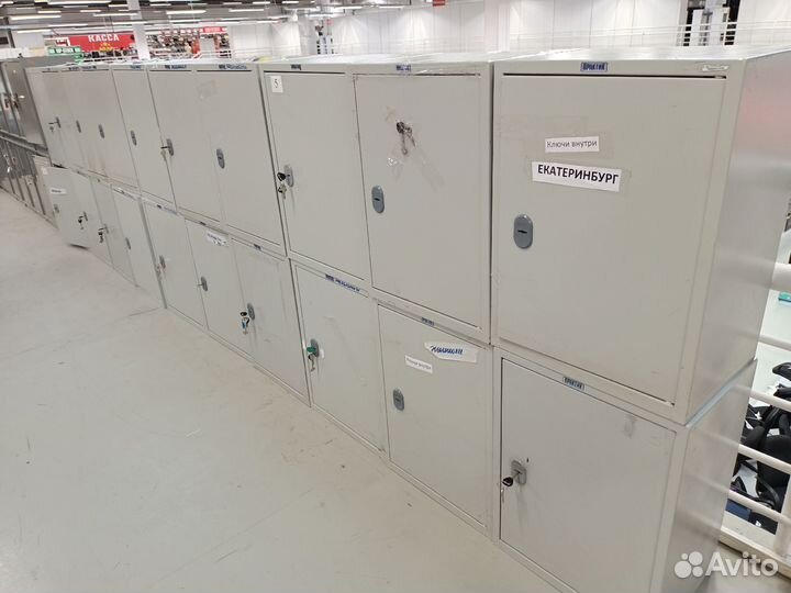 Шкафы меаллические 