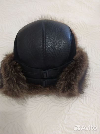 Мужская зимняя шапка кожаная