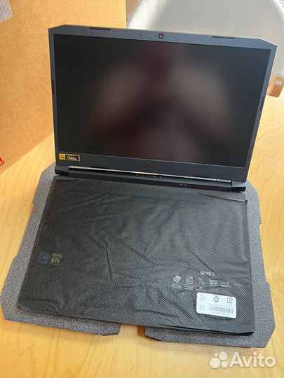 Acer nitro 5 an515-57-524e