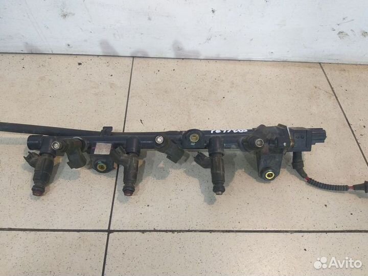 Рейка топливная Ягуар S-Type