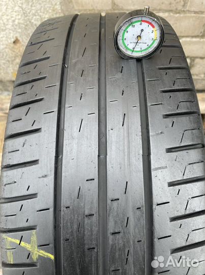 Pirelli Carrier 235/65 R16C