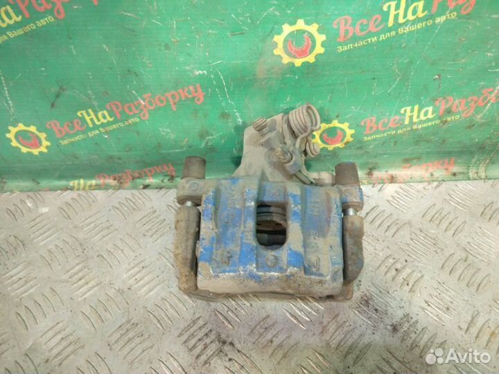 Суппорт задний правый Mazda 3 BL 1.6 2010