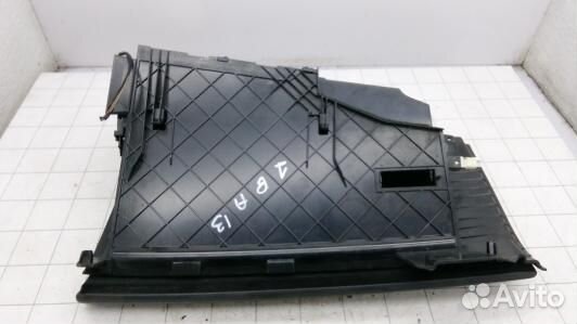Бардачок (вещевой ящик) BMW 7 F01 (1BA13IV01)