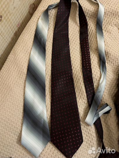 Галстук серый и черный