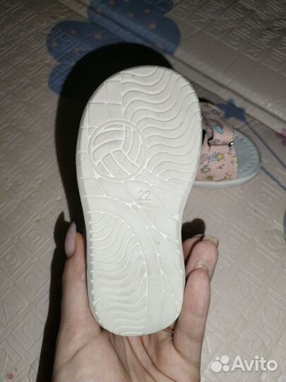 Сандалии для девочки