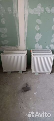 Стальной радиатор отопления с нижним подключением