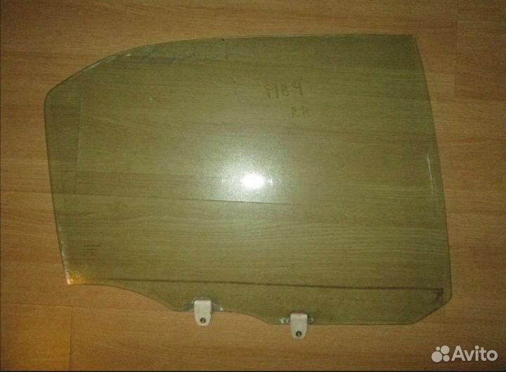 Стекло заднее правое Honda Domani, Civic