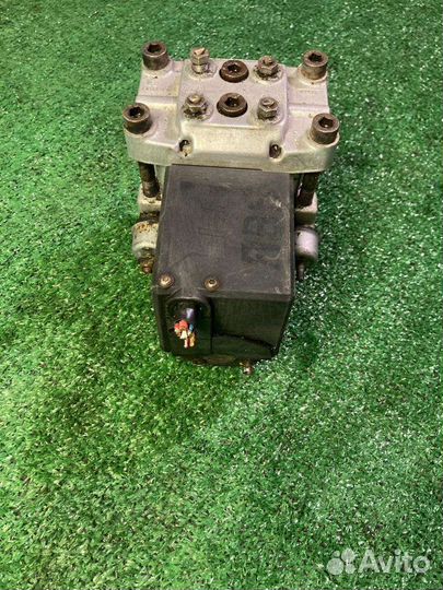 Блок абс Audi 100 C4