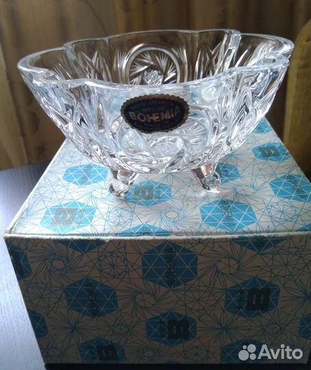 Ваза конфетница из богемского стекла, Чехословакия