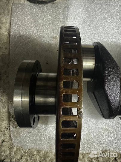 Коленвал сааб 9-5