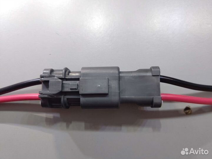 Разъём герметичный силовой с проводом