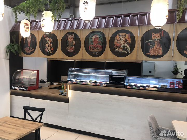 Торговая мебель - острова, витрины в трц, магазин