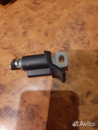 Замок багажника ваз 2110-2112