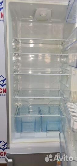 Холодильник Beko CS 338020 S