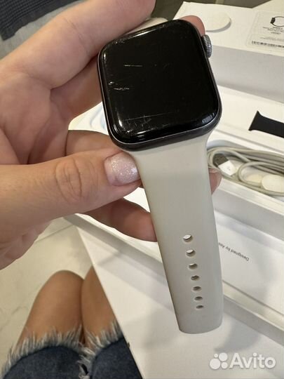 Apple watch series 4 44 мм