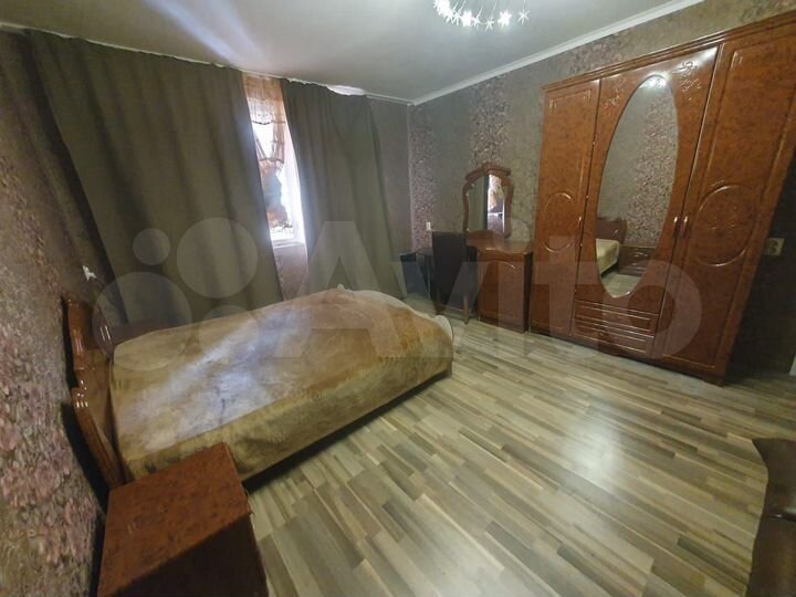 2-к. квартира, 49 м², 4/9 эт.