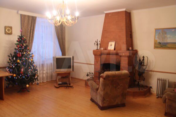 Таунхаус 892,2 м² на участке 37 сот.