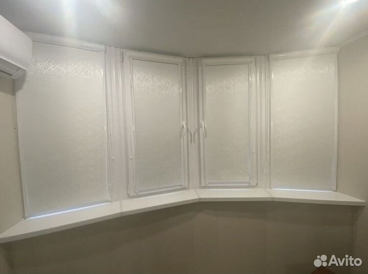 Рулонные шторы зебра в коробе M8083