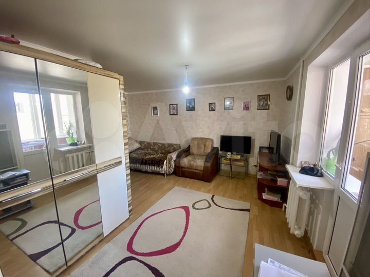 4-к. квартира, 104 м², 4/10 эт.