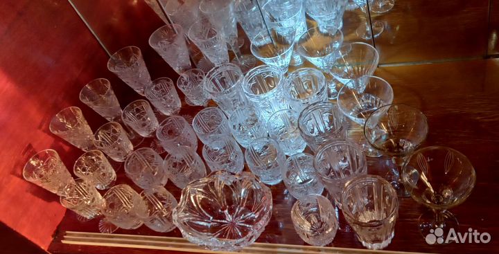 Продам фарфоровые раритетные сервизы и хрусталь