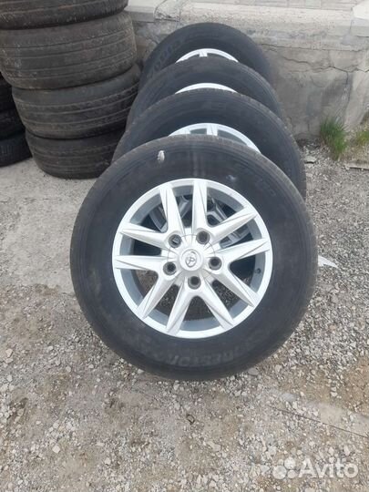 Bridgestone Ecopia EP850 285/60 R18 116