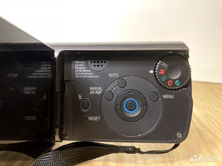 Видеокамера panasonic