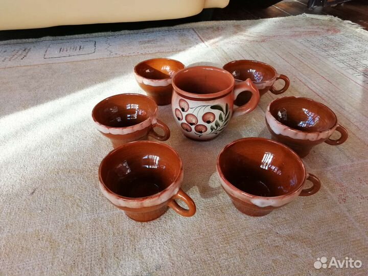 Набор глиняной посуды