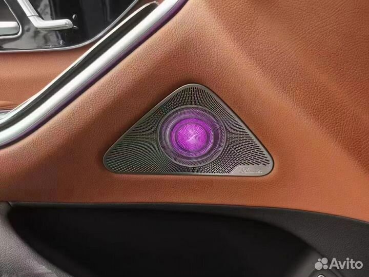 Динамики Burmester на Mercedes S Class W223