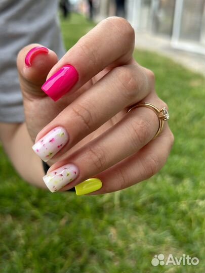 Маникюр, педикюр