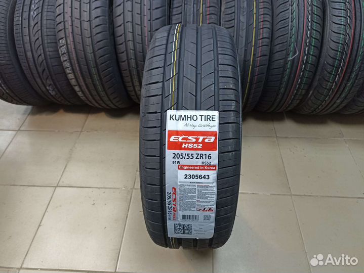 Kumho Ecsta HS52 205/55 R16 91W