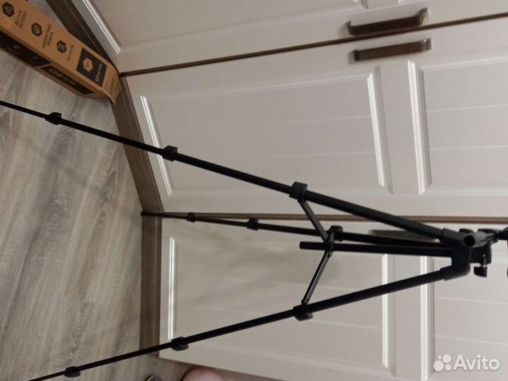 Штатив универсальный