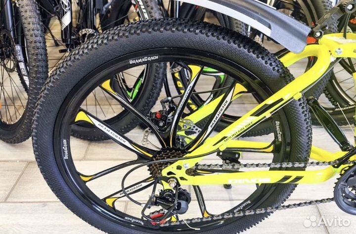 Велосипед на литых дисках