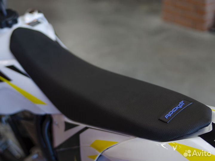 Мотоцикл эндуро rockot R5S Pride (150cc, 161FMJ (C