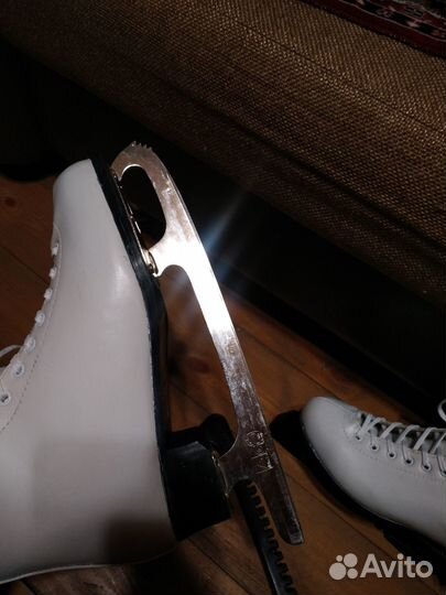 Коньки фигурные Atemi Allure 42 размер