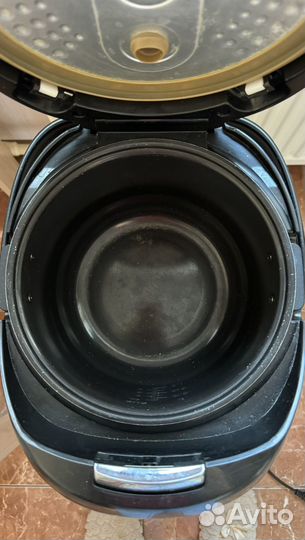 Мультиварка redmond