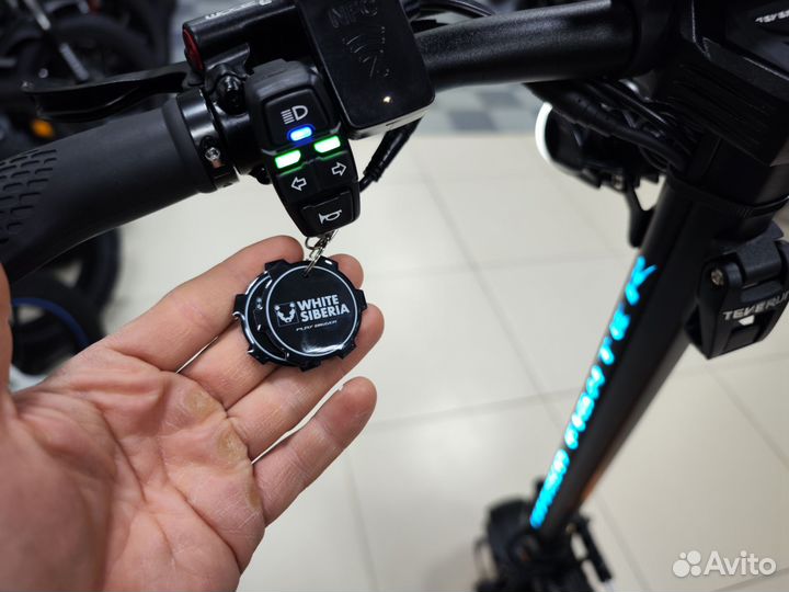 Электросамокат White Siberia Teverun Fighter Baika