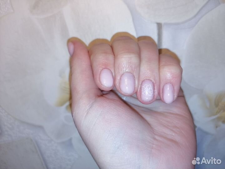 Маникюр, наращивание ногтей