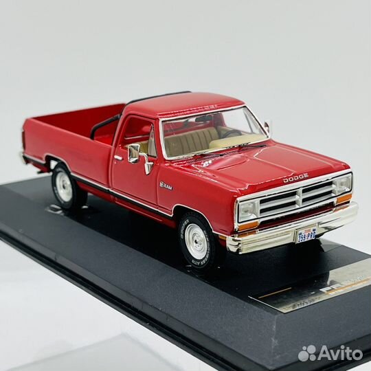 Dodge Ram Pick Up 1987 PremiumX 1:43