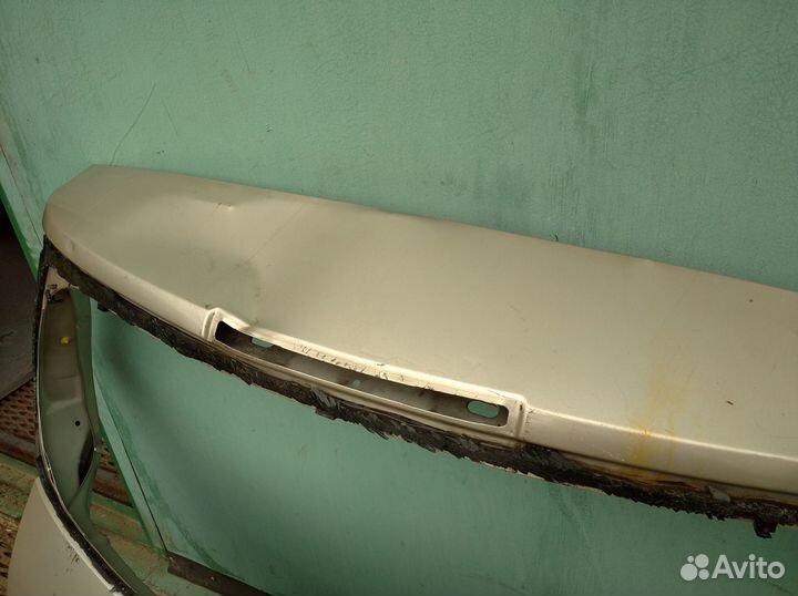 Крышка багажника Renault Scenic 2 2006-2010