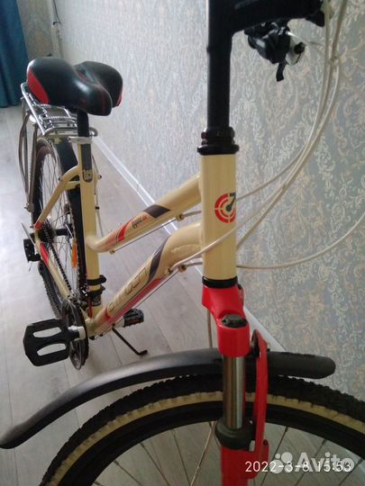 Велосипед женский 19