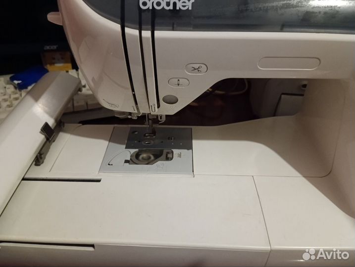 Продам вышивальную машину Brother innov-is 750e
