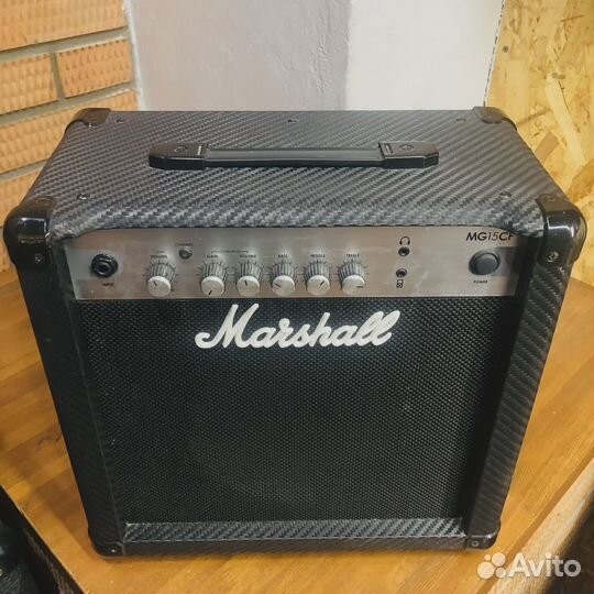 Комбоусилитель для электрогитары Marshall MG15CF V