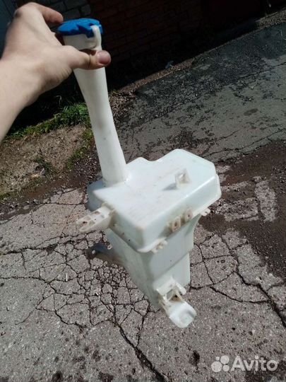 Бочёк омыватиля kia