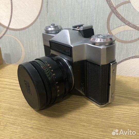 Фотоаппарат Зенит е