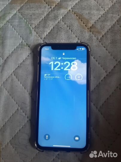 iPhone X, 64 ГБ