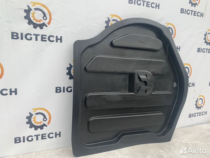 Поддон запасного колеса W212 A2126100075