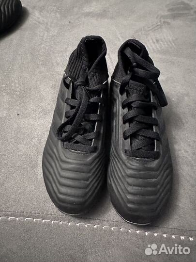 Детские футбольные бутсы adidas 29р