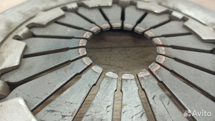 Корзина сцепления Hyundai Getz хетчбек G4EA 1.3