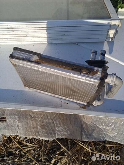 Радиатор печки Тойота Витц SCP10